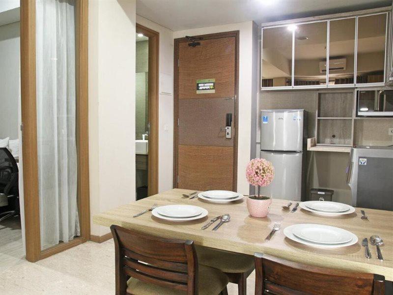 Graha Makara Suite Hotel & Residence Cikarang Zewnętrze zdjęcie